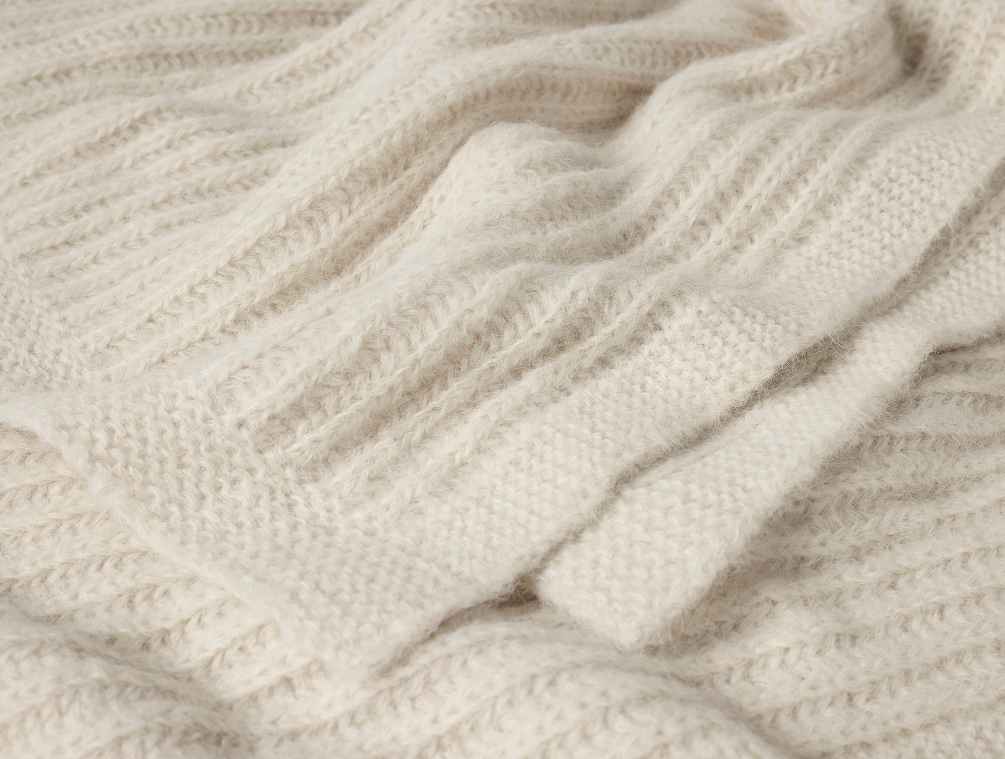 Andes Suri Alpaca Knit Throw 