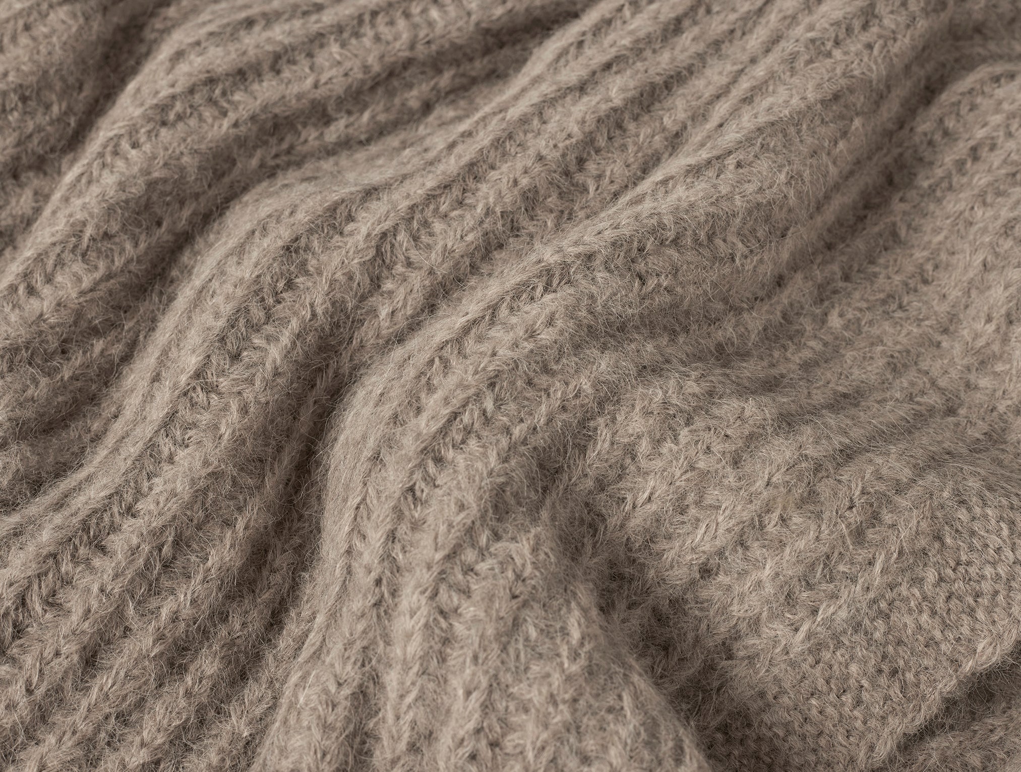 Andes Suri Alpaca Knit Throw 